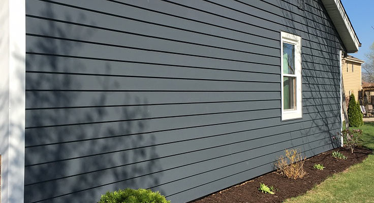 Siding repair in Milwaukee